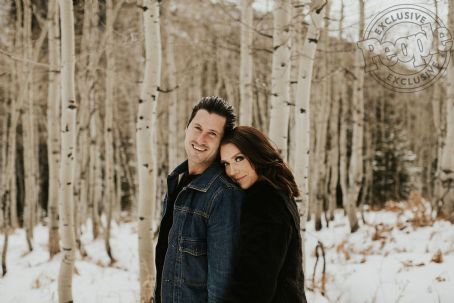 Jenna Johnson and Val Chmerkovskiy - Engagement